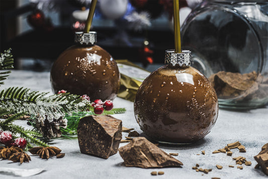 Forró csokoládé - Nyers csokoládé, fűszerekkel és egy leheletnyi rummal