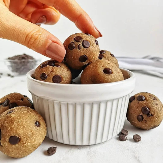 Cookie dough (sütitészta) golyók - @elli_reisz