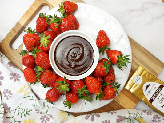 Csokoládé szósz gyümölcsökkel - tej, glutén, cukormentes